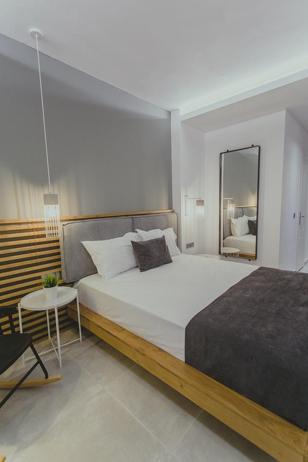 Papagalos Hotel 2*