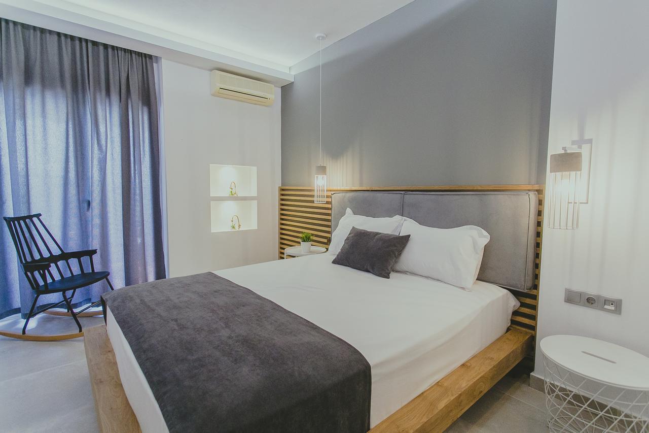 Papagalos Hotel