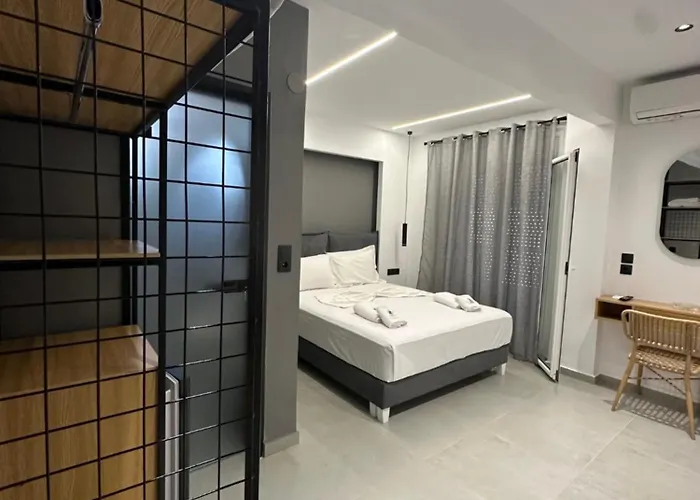 Hotel Papagalos